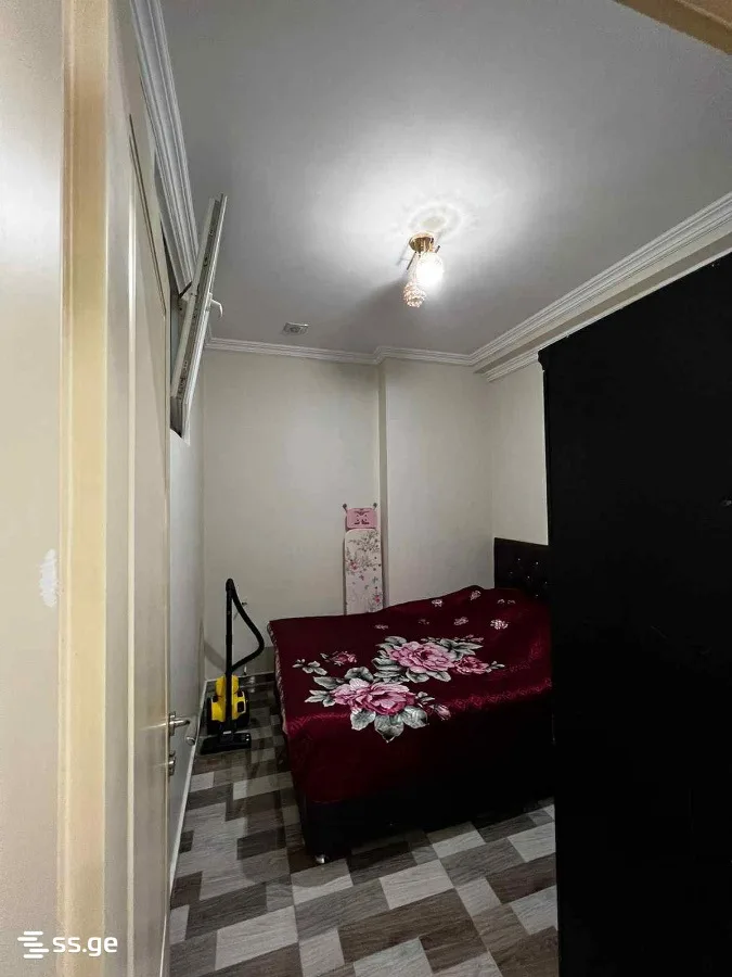 4 room Flat For Sale. Batumi · 5/11