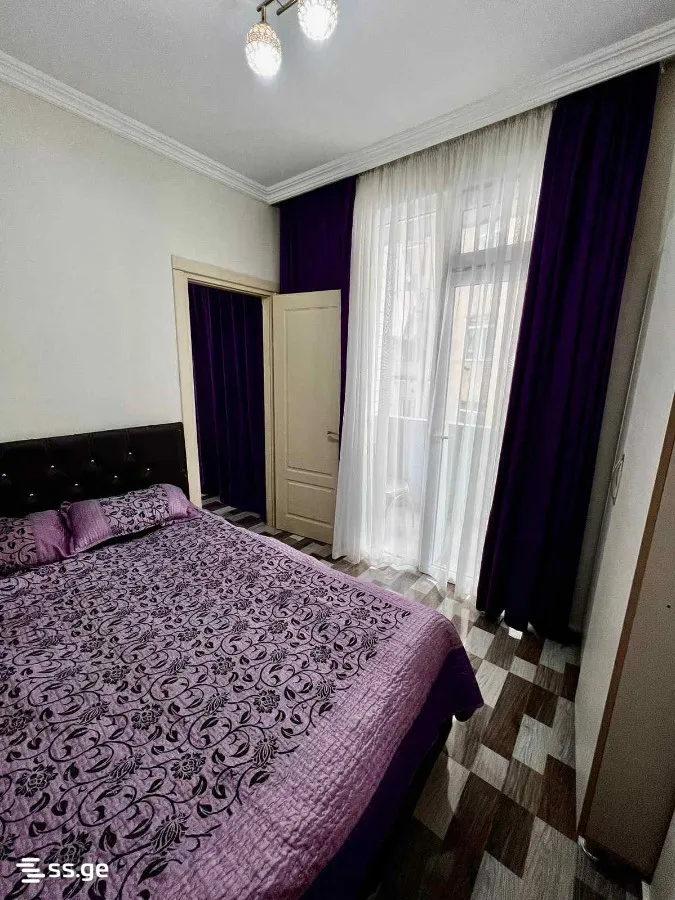 4 room Flat For Sale. Batumi · 8