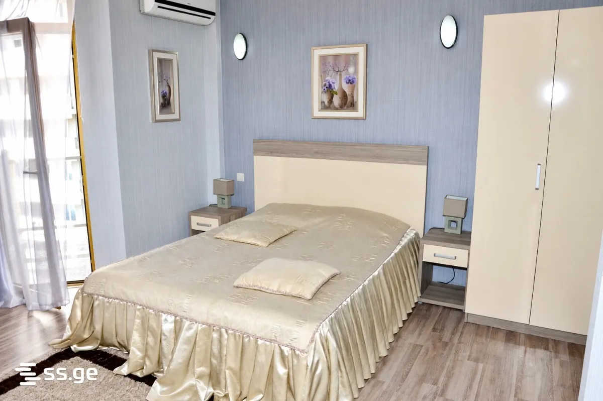 1 room Flat For Sale. Batumi · 5