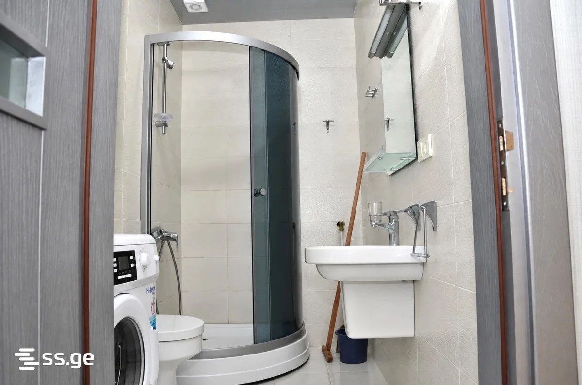 1 room Flat For Sale. Batumi · 11/11