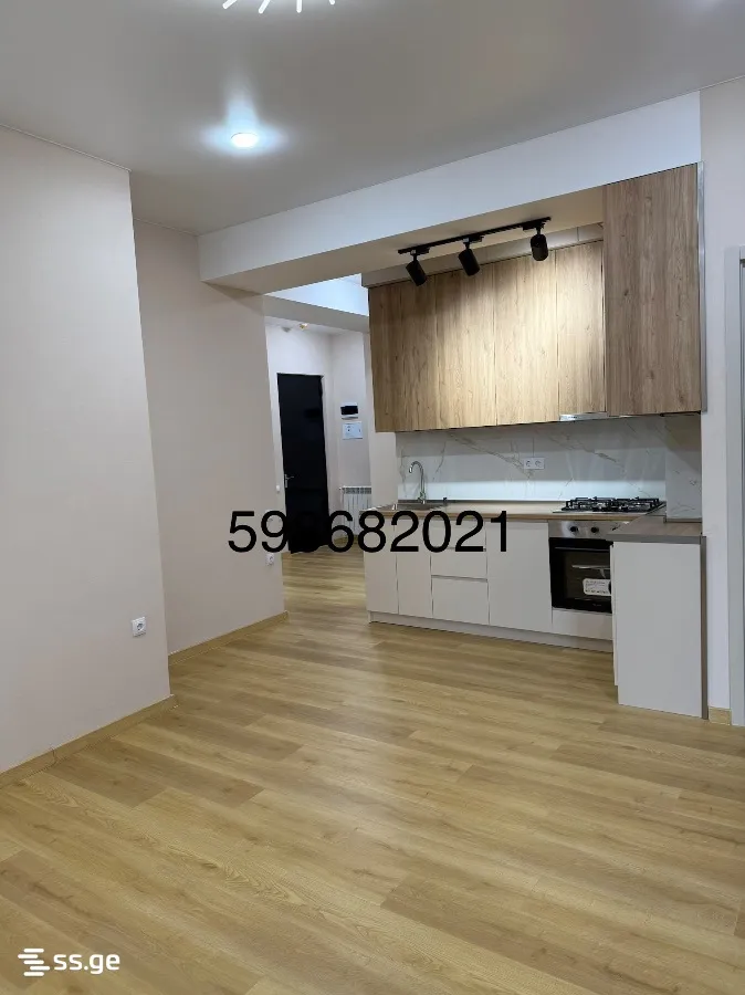 3 room Flat For Sale. Didi digomi · 8