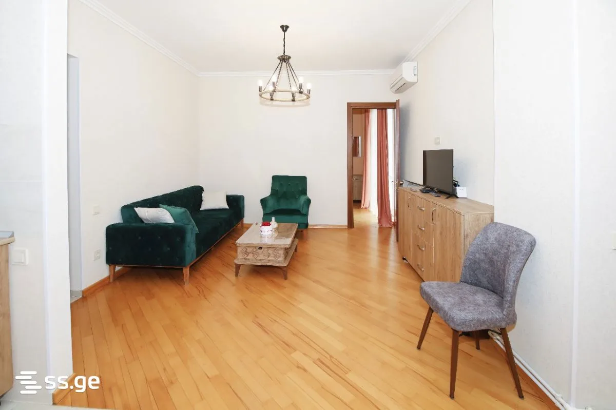 2 room Flat For Sale. Didi digomi · 3/9