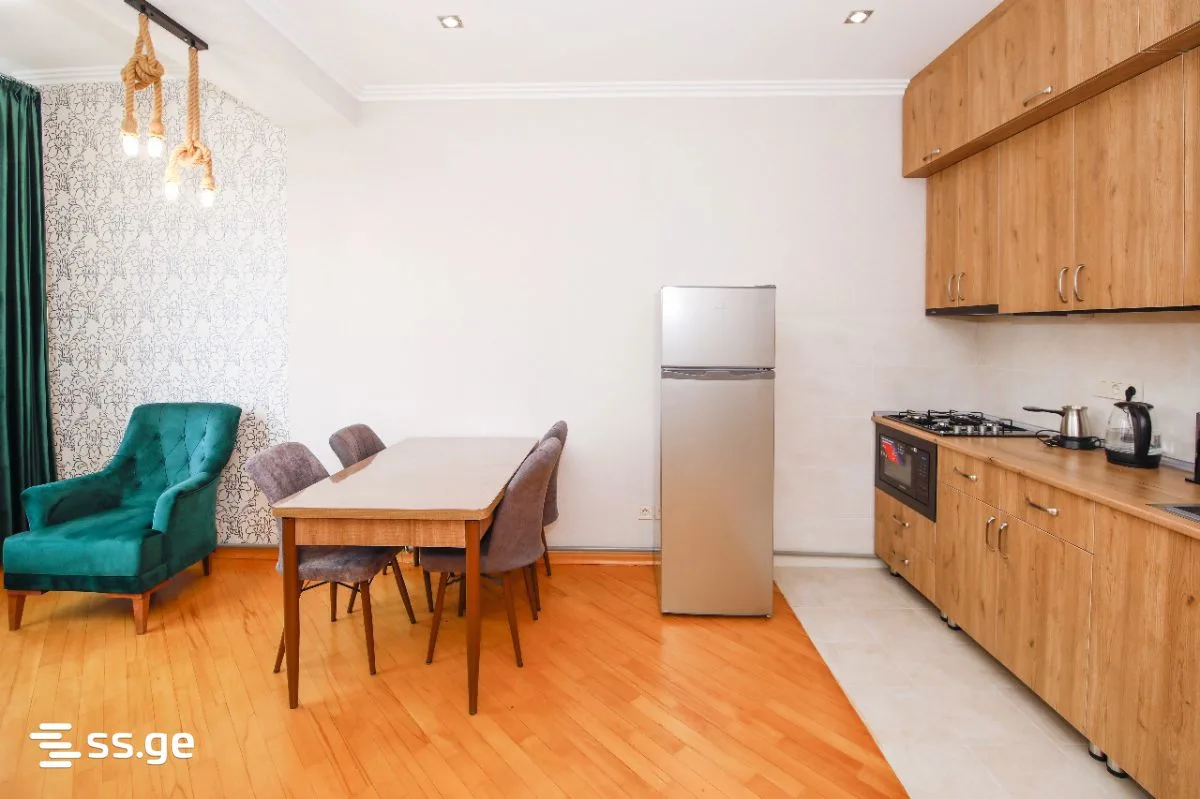 2 room Flat For Sale. Didi digomi · 8/9