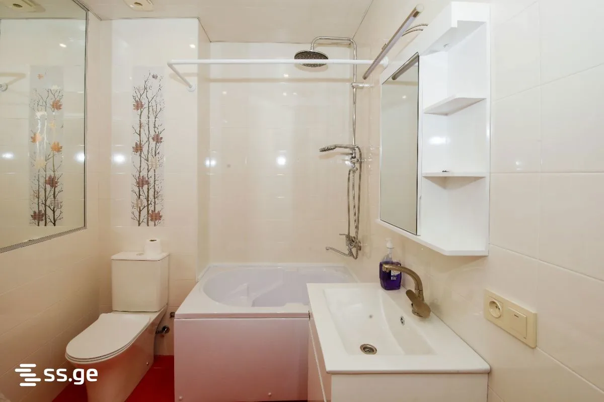 2 room Flat For Sale. Didi digomi · 9/9
