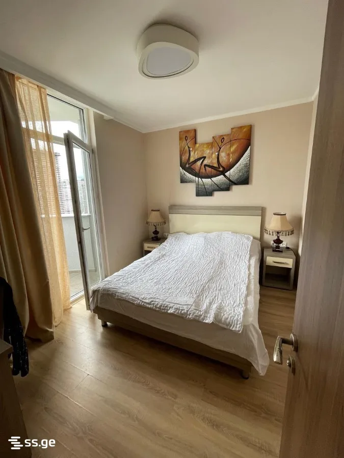 3 room Flat For Sale. Batumi · 6/11