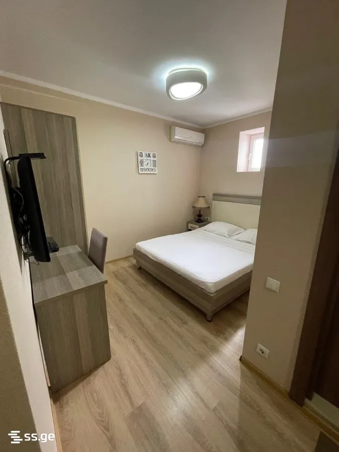 3 room Flat For Sale. Batumi · 7