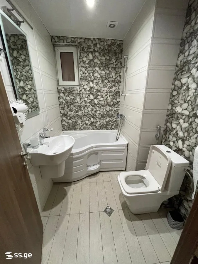 3 room Flat For Sale. Batumi · 8/11