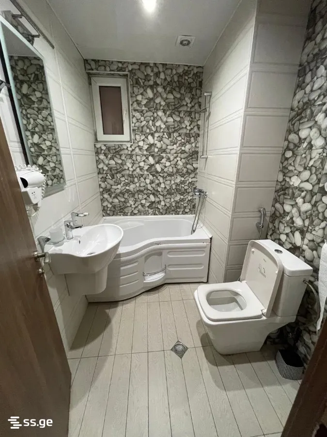 3 room Flat For Sale. Batumi · 8