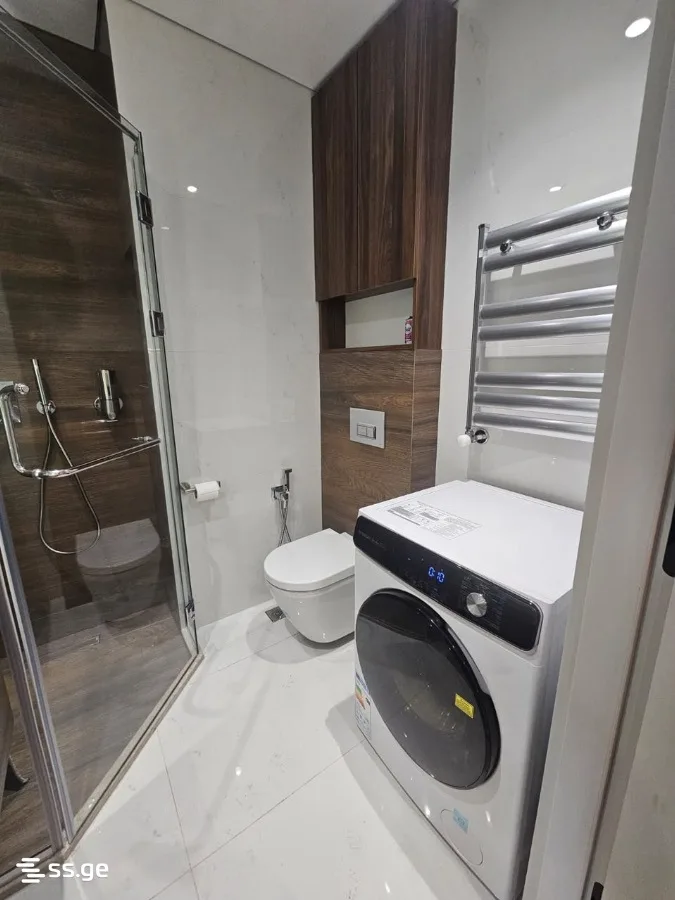 2 room Flat For Sale. Batumi · 7/12