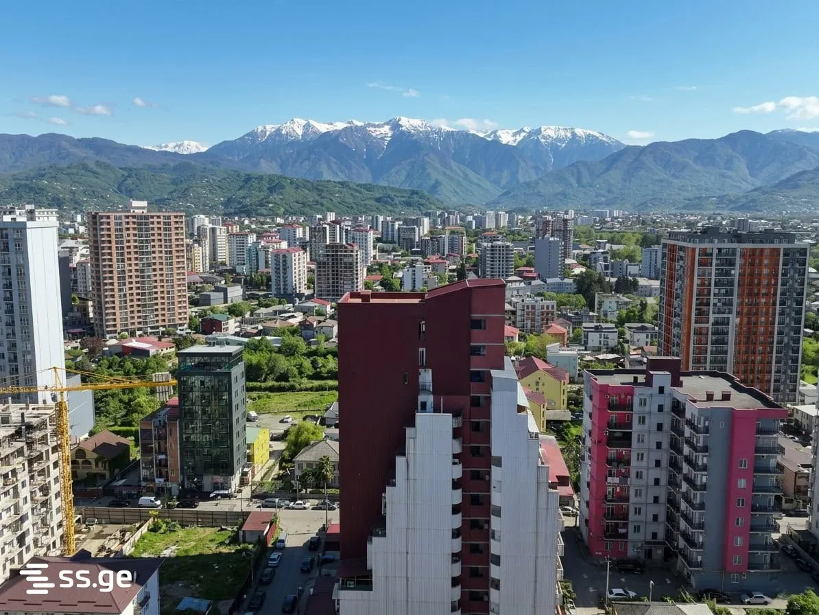 2 room Flat For Sale. Batumi · 9