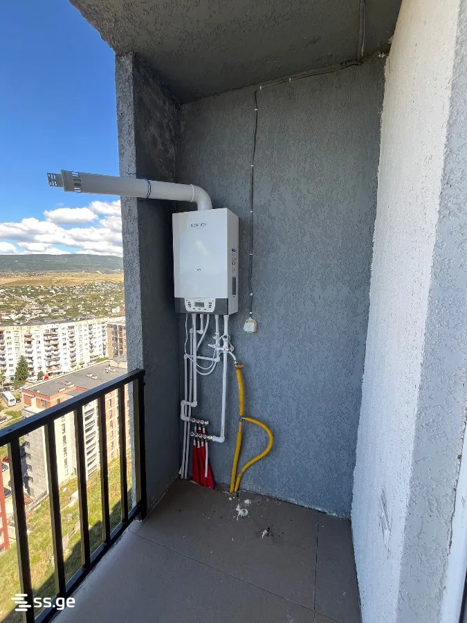 2 room Flat For Sale. Mukhiani · 8/12