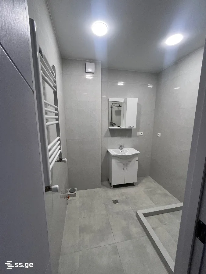 2 room Flat For Sale. Mukhiani · 9/12