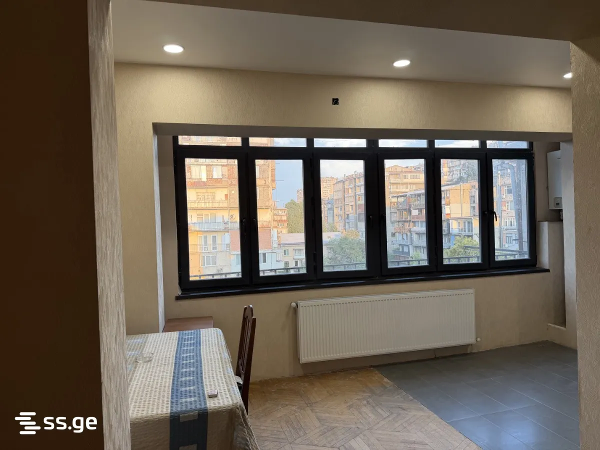 3 room Flat For Sale. Saburtalo · 3