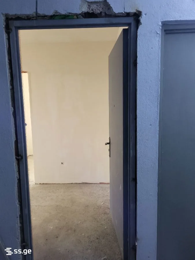 3 room Flat For Sale. Batumi · 4/7