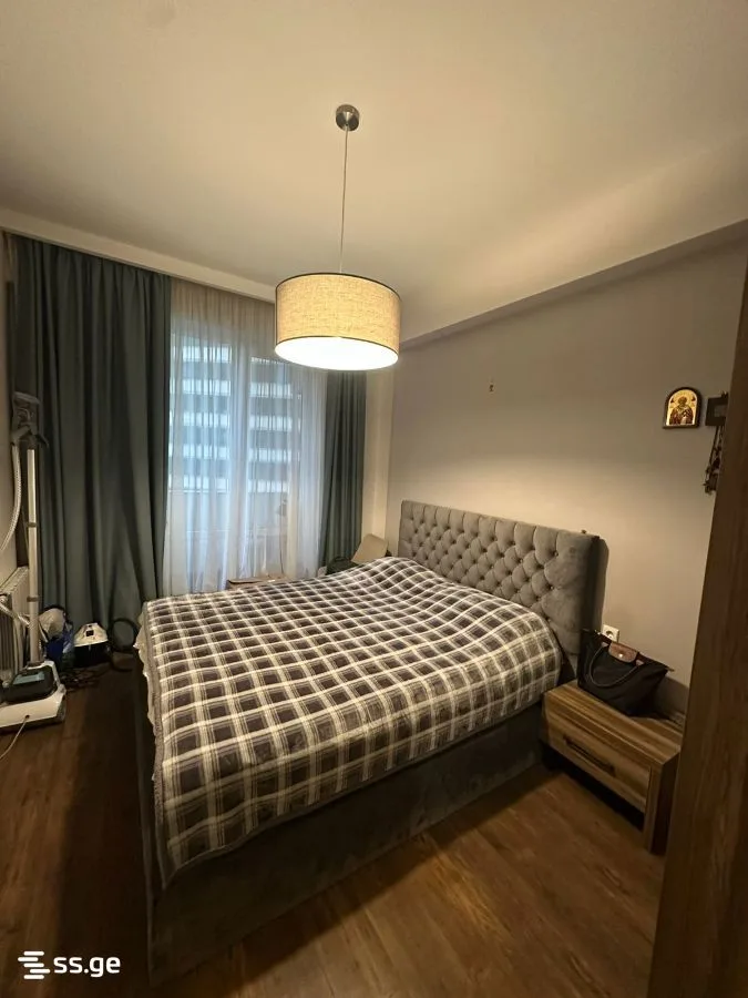 5 room Flat For Sale. Saburtalo · 4/12