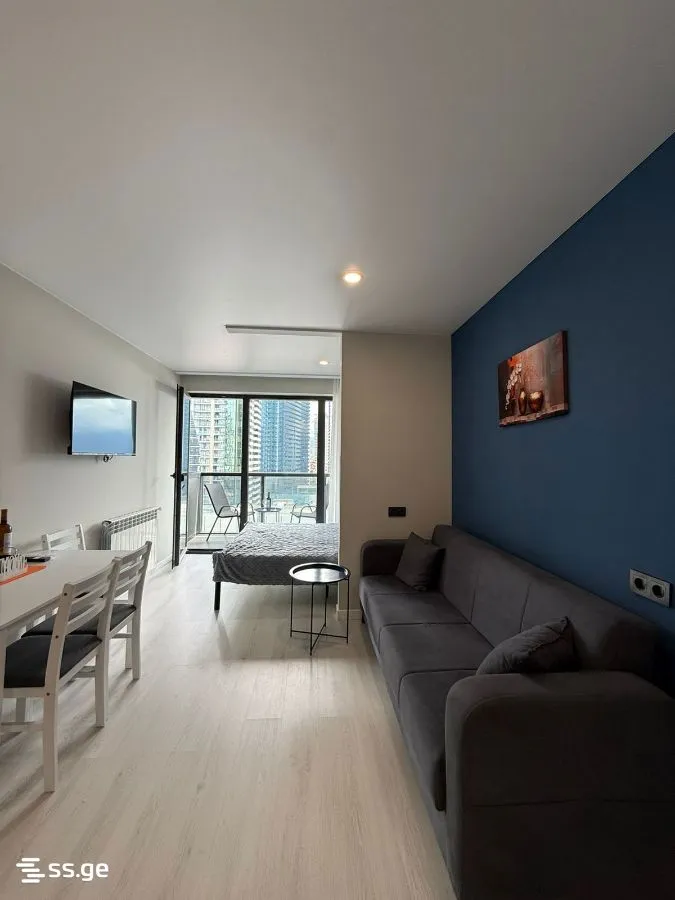 1 room Flat For Sale. Batumi · 3