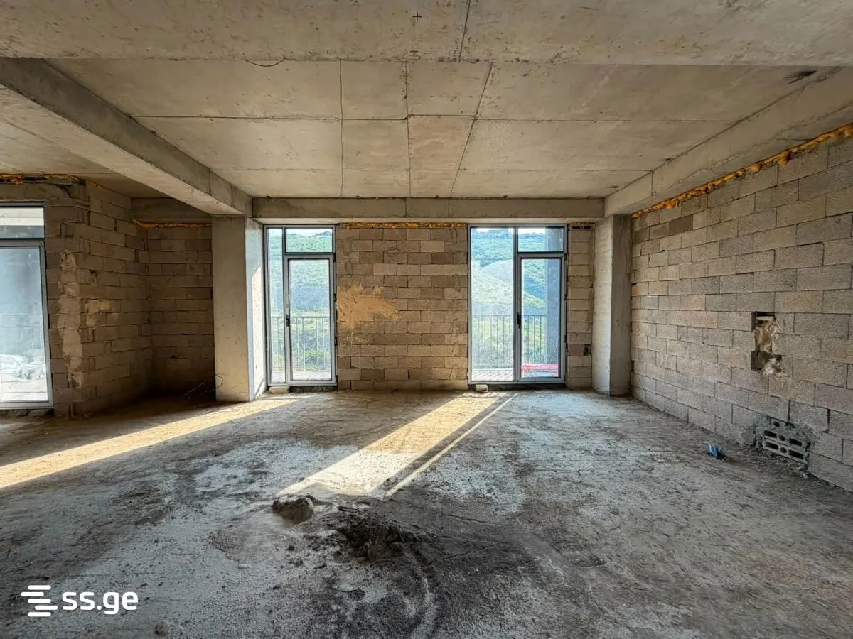 4 room Flat For Sale. Saburtalo · 6