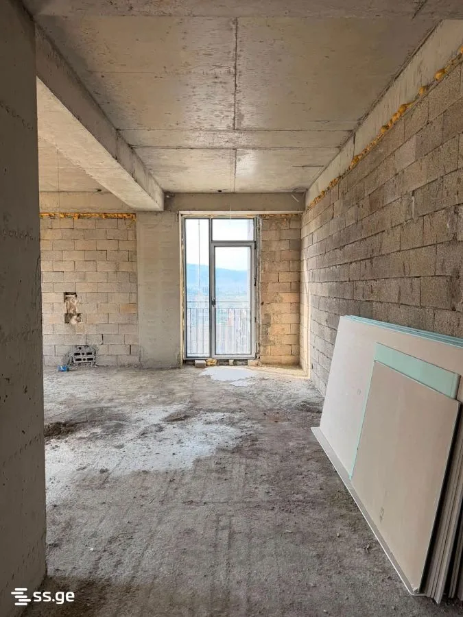 4 room Flat For Sale. Saburtalo · 11/12