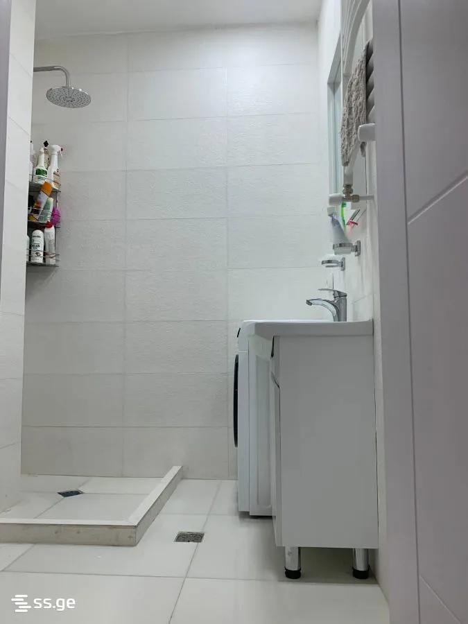 2 room Flat For Sale. Saburtalo · 3/7