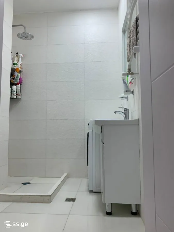 2 room Flat For Sale. Saburtalo · 3