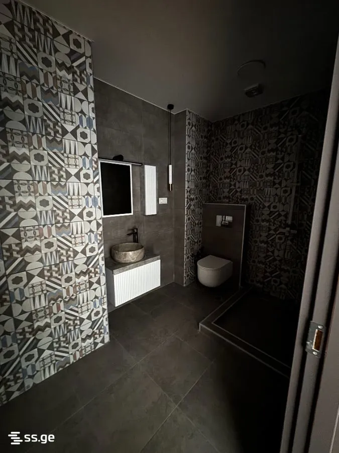 2 room Flat For Sale. Didi digomi · 4