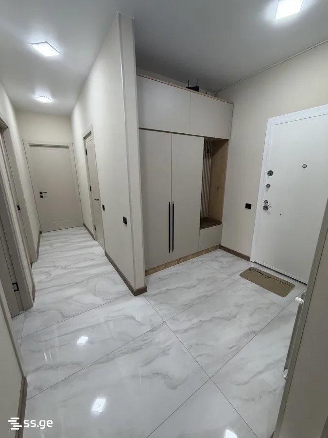 3 room Flat For Rent. Digomi · 11/12