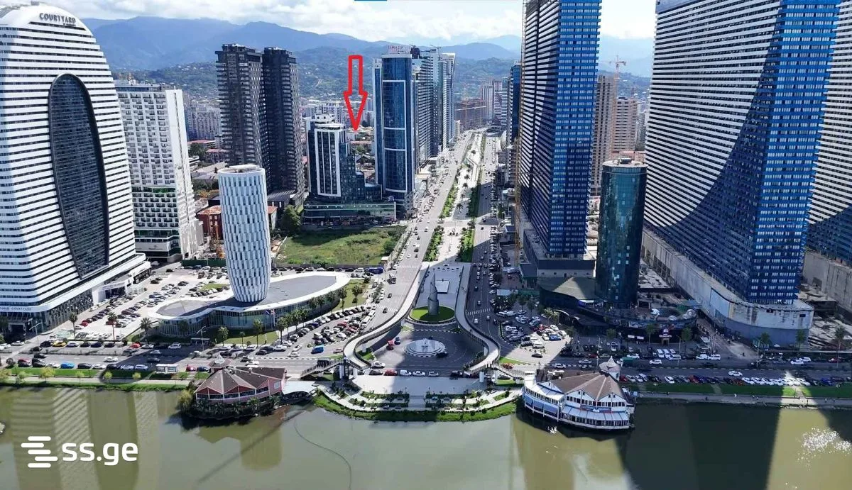 2 room Flat For Sale. Batumi · 2/4