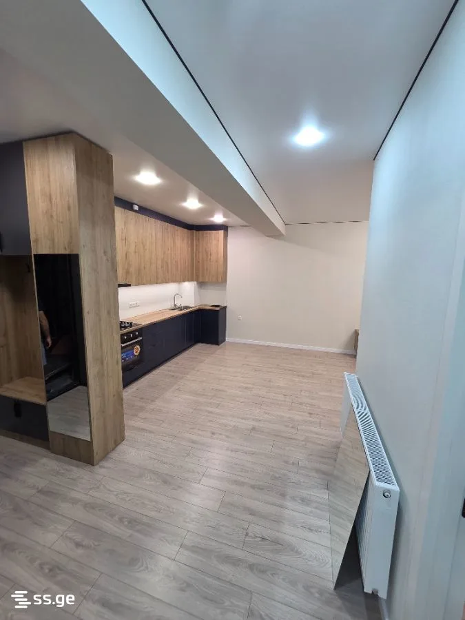 3 room Flat For Sale. Didi digomi · 1/12