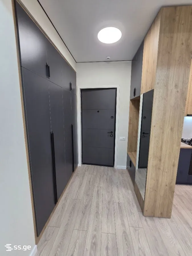 3 room Flat For Sale. Didi digomi · 8
