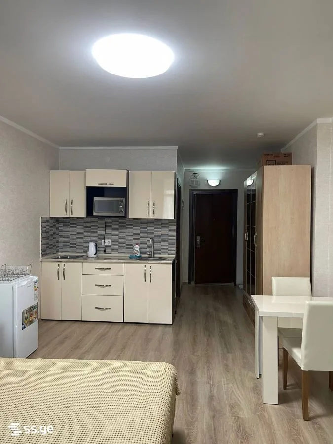 1 room Flat For Rent. Batumi · 2/7