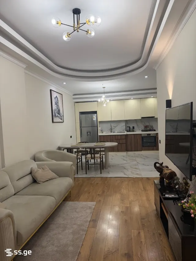 3-room, 100 m² · 5/10 floor