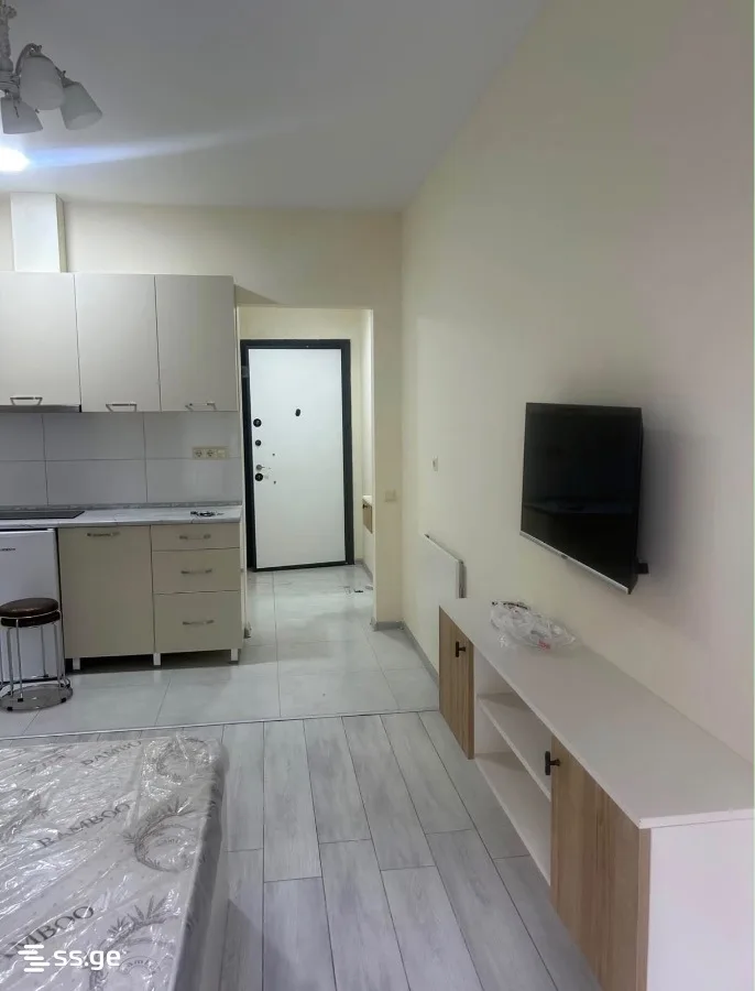 1 room Flat For Sale. Batumi · 2/8