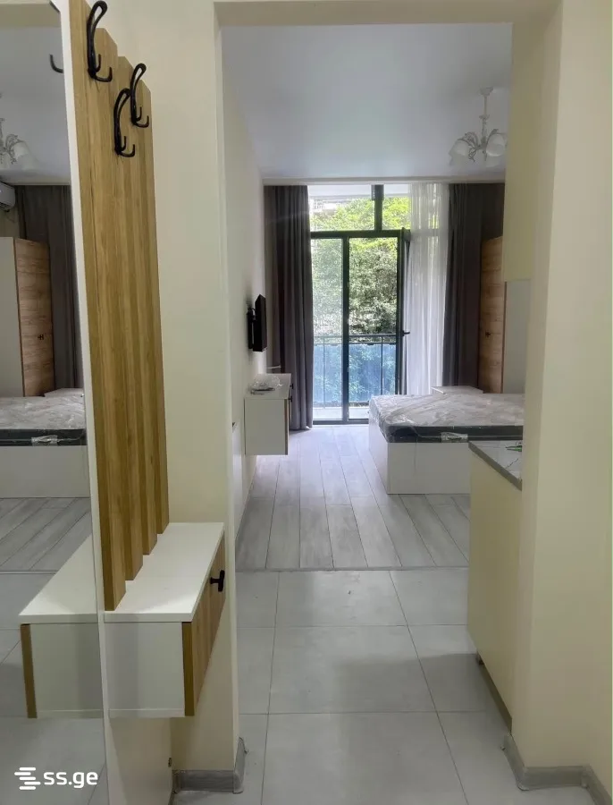 1 room Flat For Sale. Batumi · 5