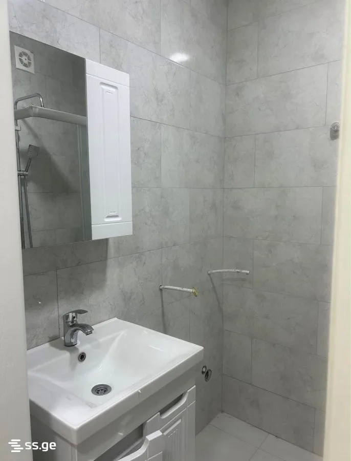 1 room Flat For Sale. Batumi · 7/8