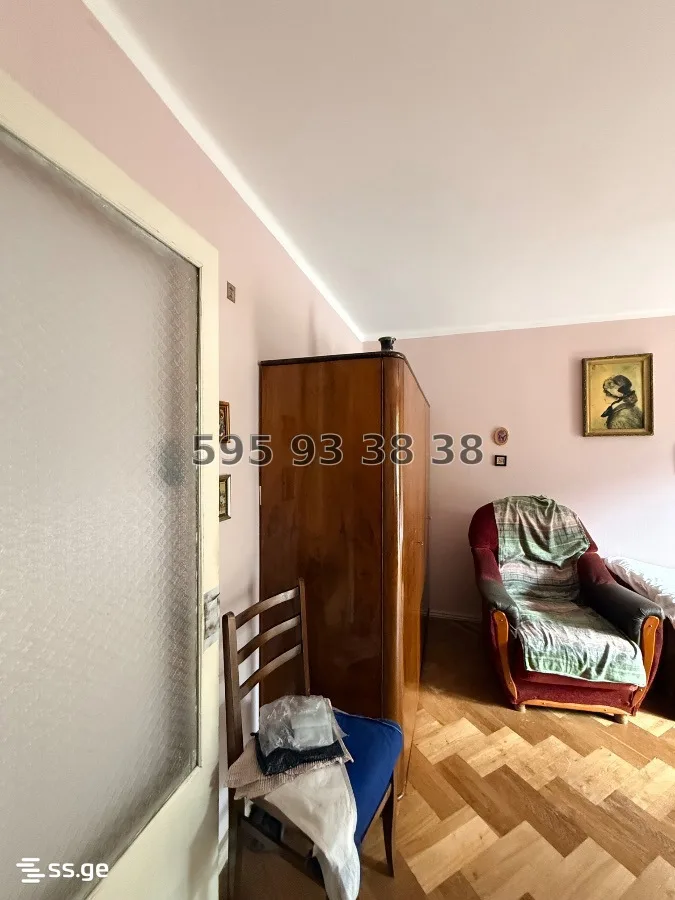 1 room Flat For Rent. Districts of Vazha-Pshavela · 6/12