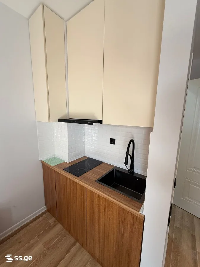 1 room Flat For Sale. Batumi · 6/11