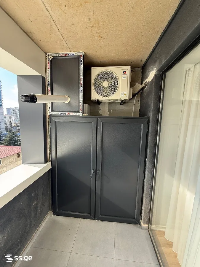 1 room Flat For Sale. Batumi · 10/11