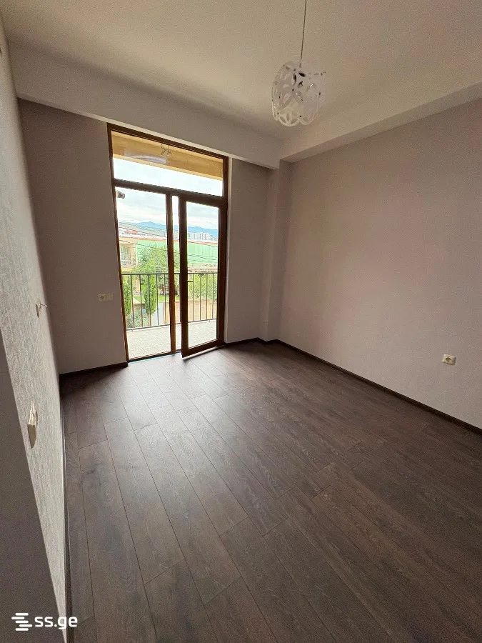 2 room Flat For Sale. Didi digomi · 4/12