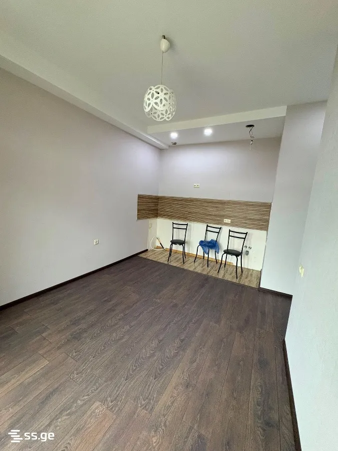 2 room Flat For Sale. Didi digomi · 9