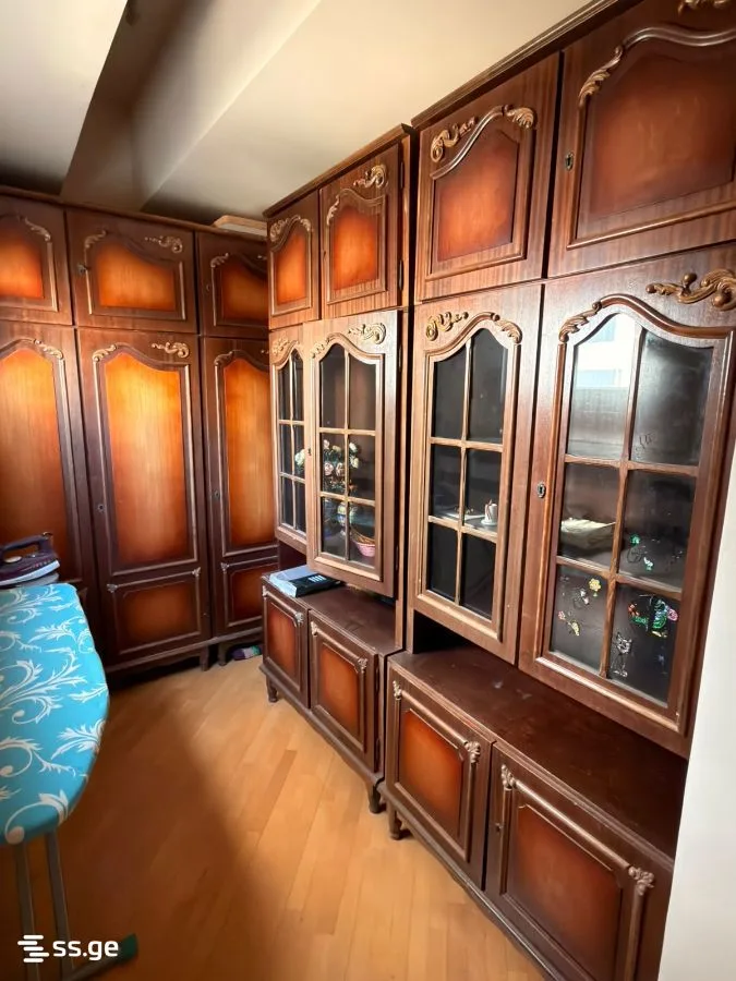 3 room Flat For Rent. Vake · 7/10