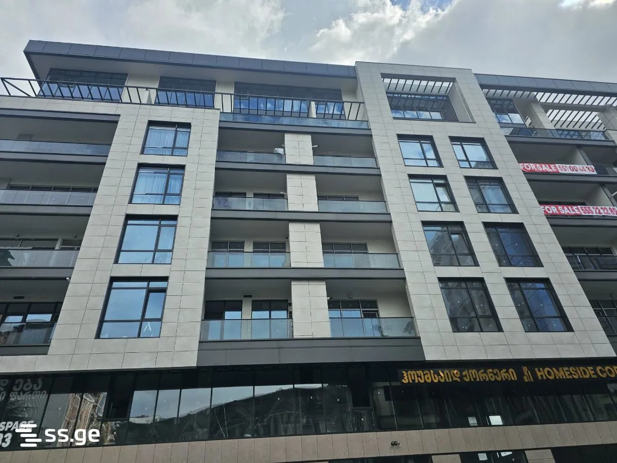 3 room Flat For Sale. Batumi · 7