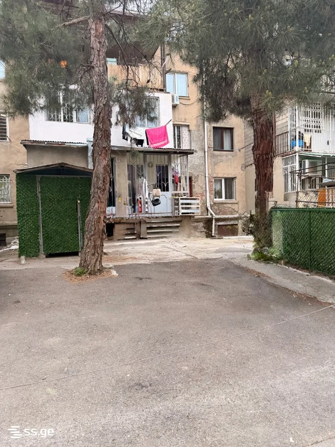 2 room Flat For Sale. Districts of Vazha-Pshavela · 11/12
