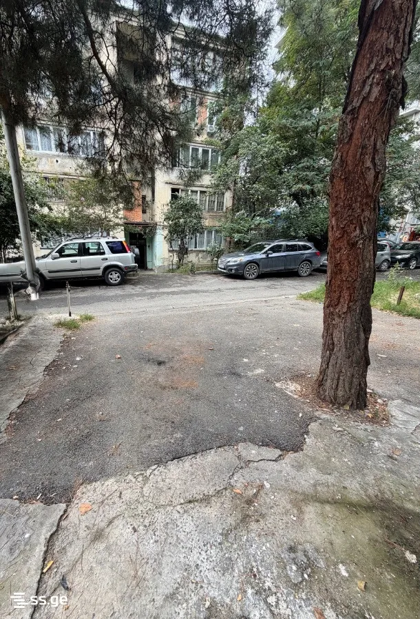 2 room Flat For Sale. Districts of Vazha-Pshavela · 12/12