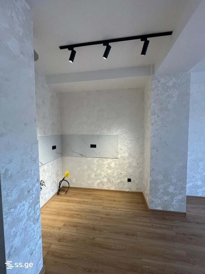 2 room Flat For Sale. Didi digomi · 7/12