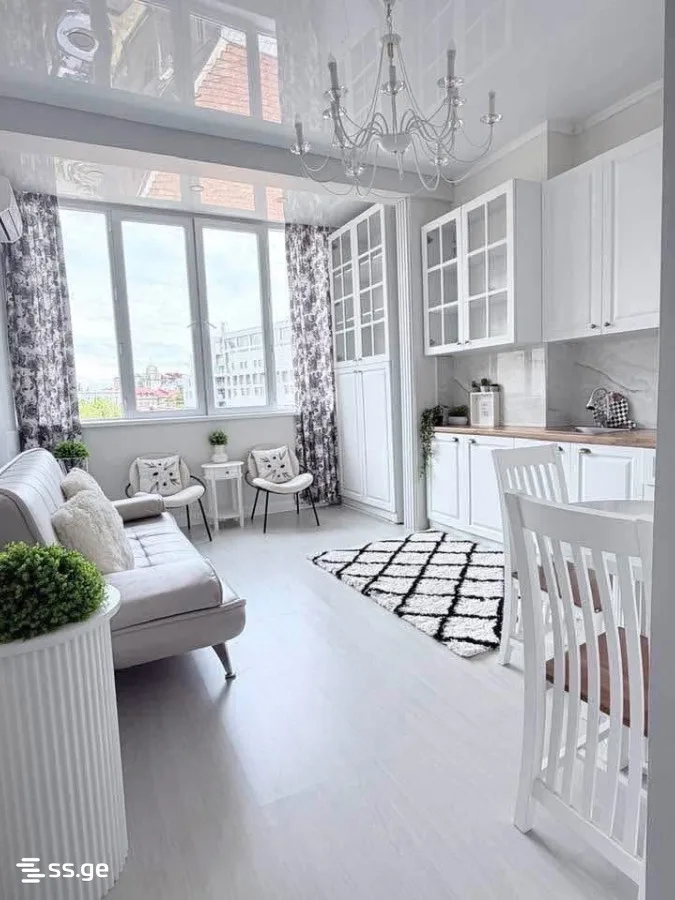 2 room Flat For Sale. Batumi · 1/12