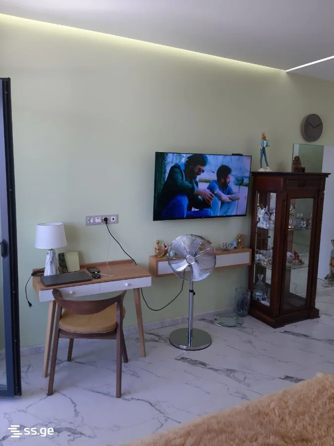 1 room Flat For Sale. Batumi · 6/12