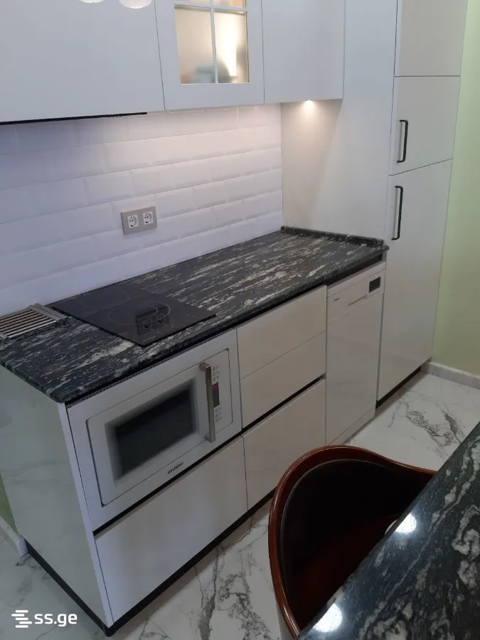 1 room Flat For Sale. Batumi · 10/12