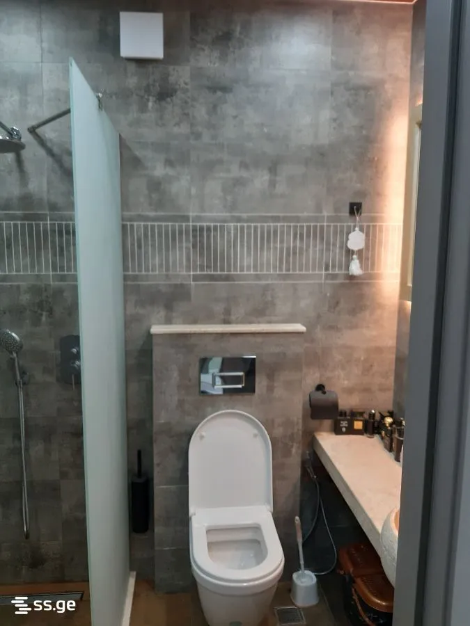 1 room Flat For Sale. Batumi · 12