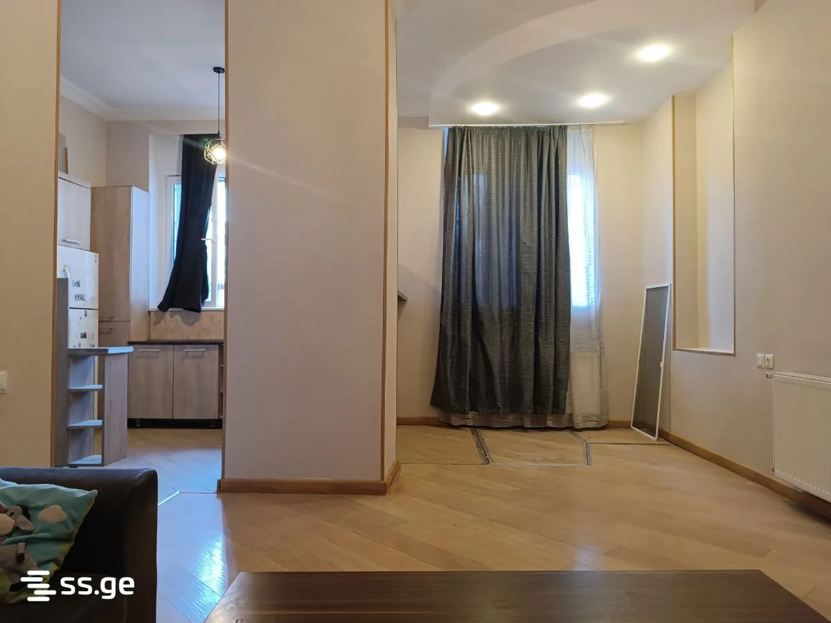 3 room Flat For Sale. Samgori · 8/12