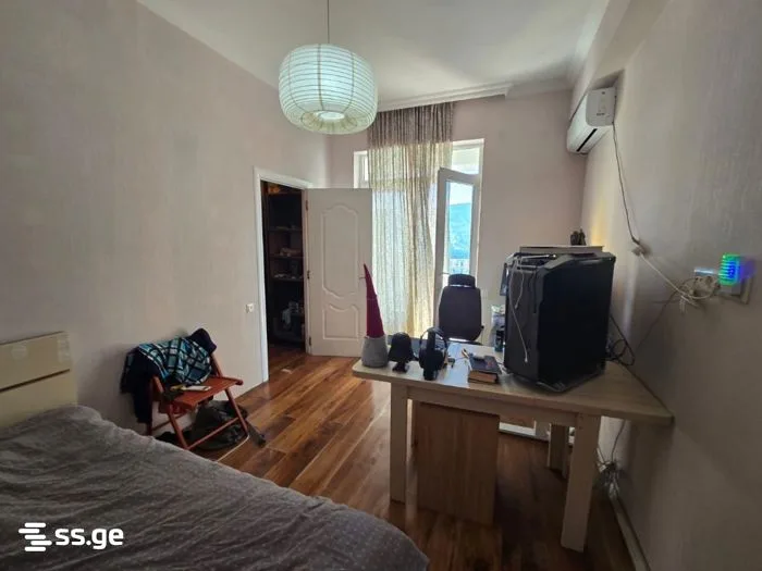 3 room Flat For Sale. Saburtalo · 5/12